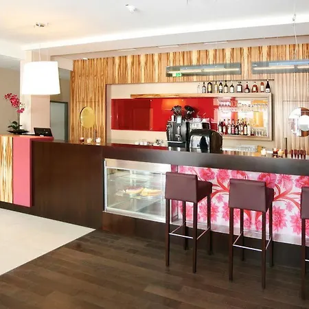 Arthotel Ana Gallery Hotel Vaterstetten