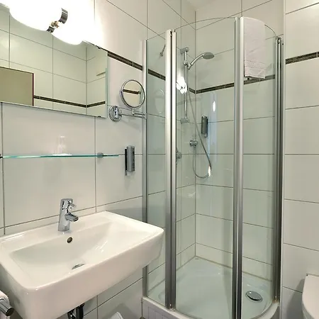 Otel Arthotel Ana Gallery Vaterstetten