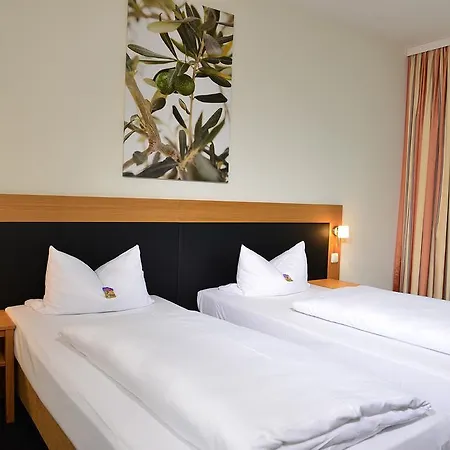 Arthotel Ana Gallery Hotel 3*