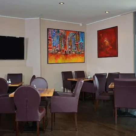 Arthotel Ana Gallery