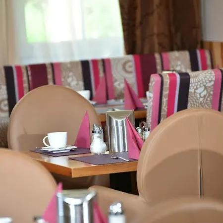 Otel Arthotel Ana Gallery