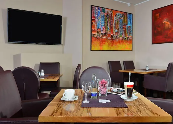 Arthotel Ana Gallery Отель 3*